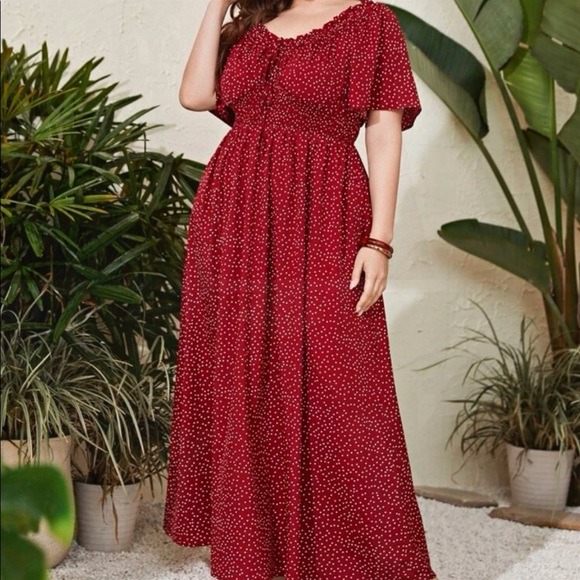 Plus Size Polk Dots Shirred Waist Tie Front Maxi Dress - Picture 5 of 6